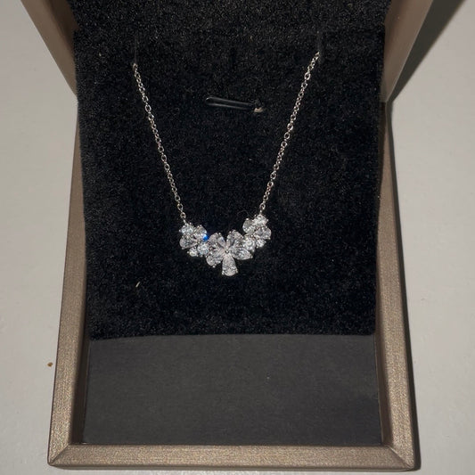 Lustro Crystal Bloom Necklace