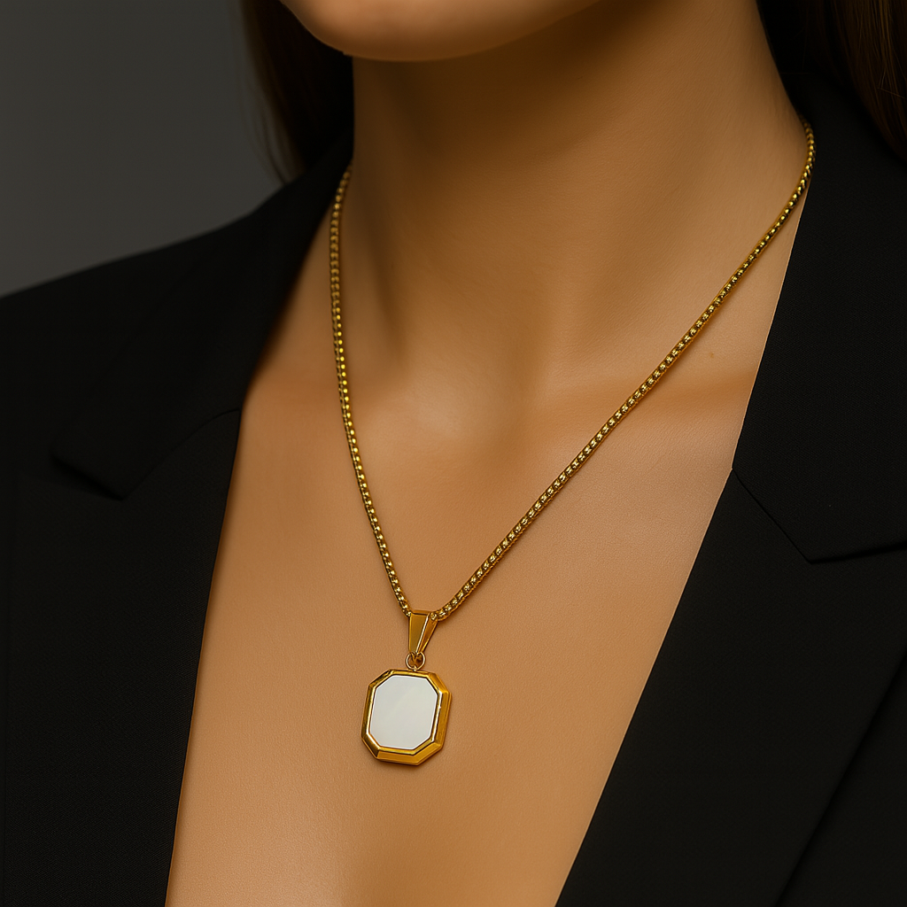 Lustro signature Pendant
