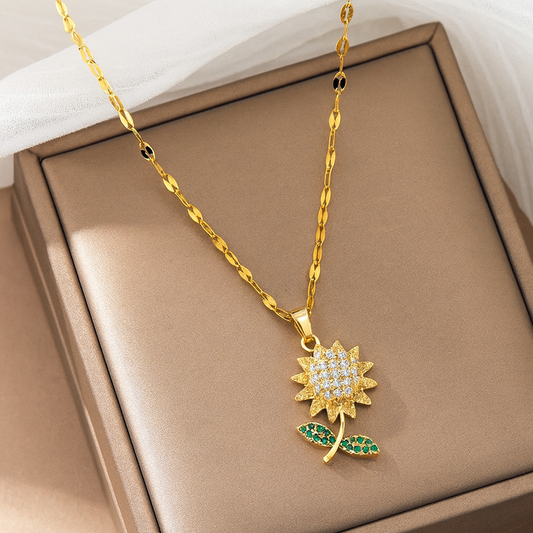 Lustro Sunflower Elegance Necklace